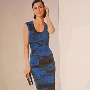Abstract Le chateau shift dress
